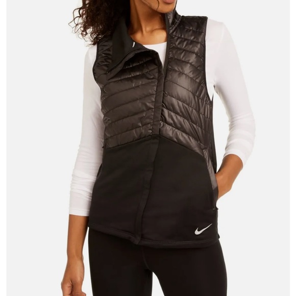 NIKE- thin black thermal running vest - Picture 1 of 6